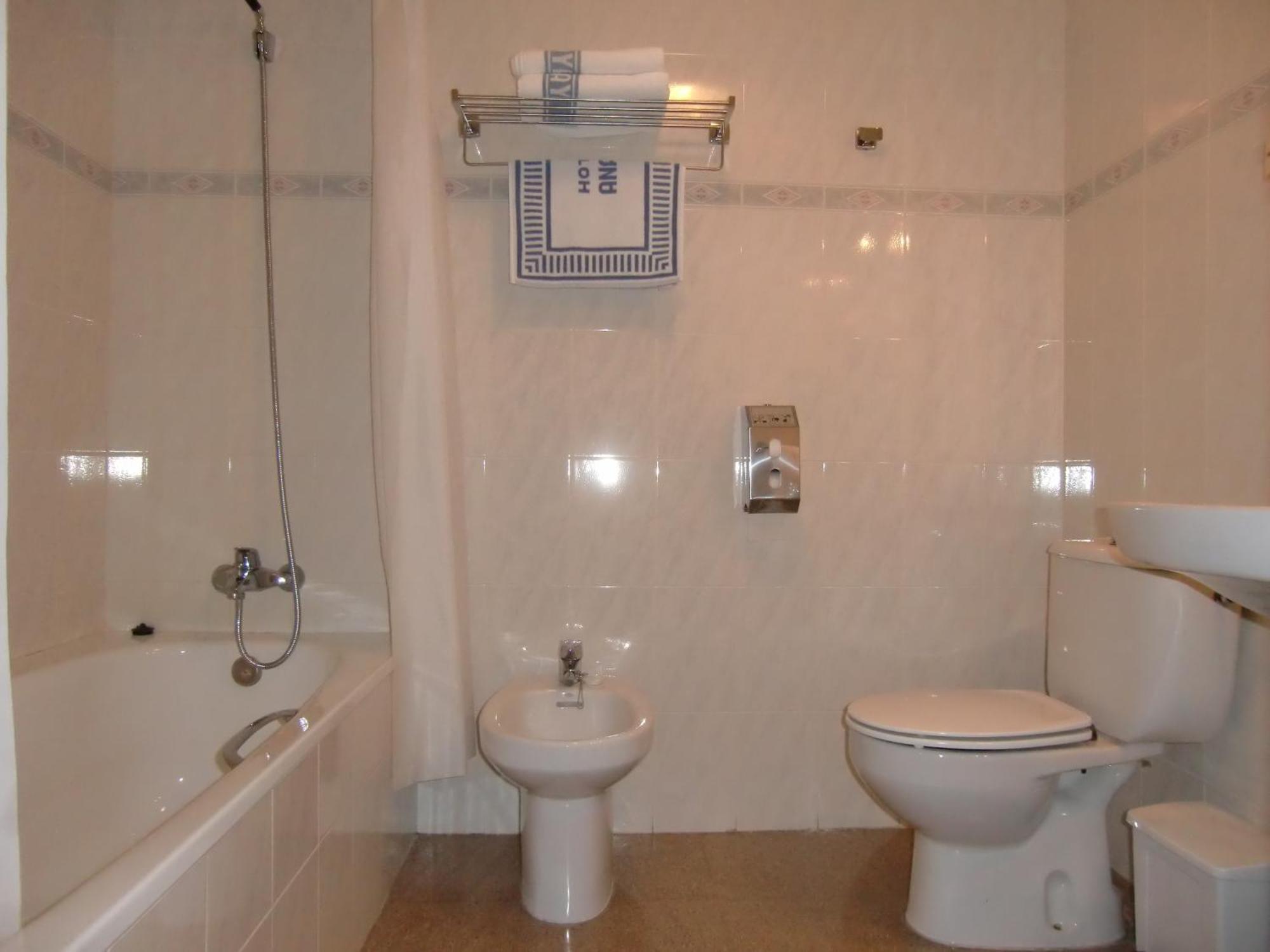 Puente La Reina de Jaca Hotel Anaya מראה חיצוני תמונה