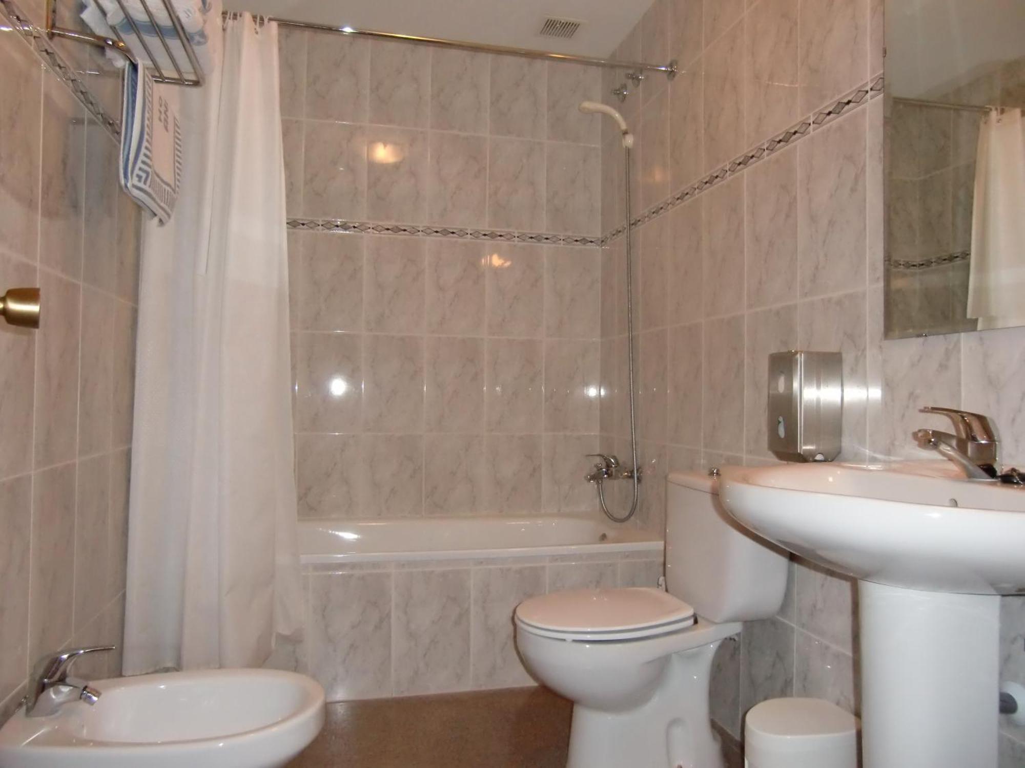 Puente La Reina de Jaca Hotel Anaya מראה חיצוני תמונה